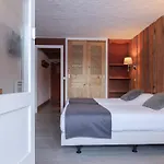 Le Labrador Szálloda 3*